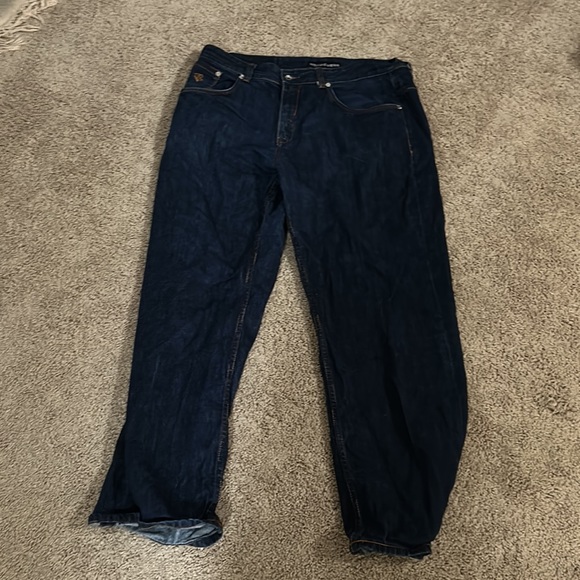 I’m selling my jeans because they don’t fit - Picture 3 of 4